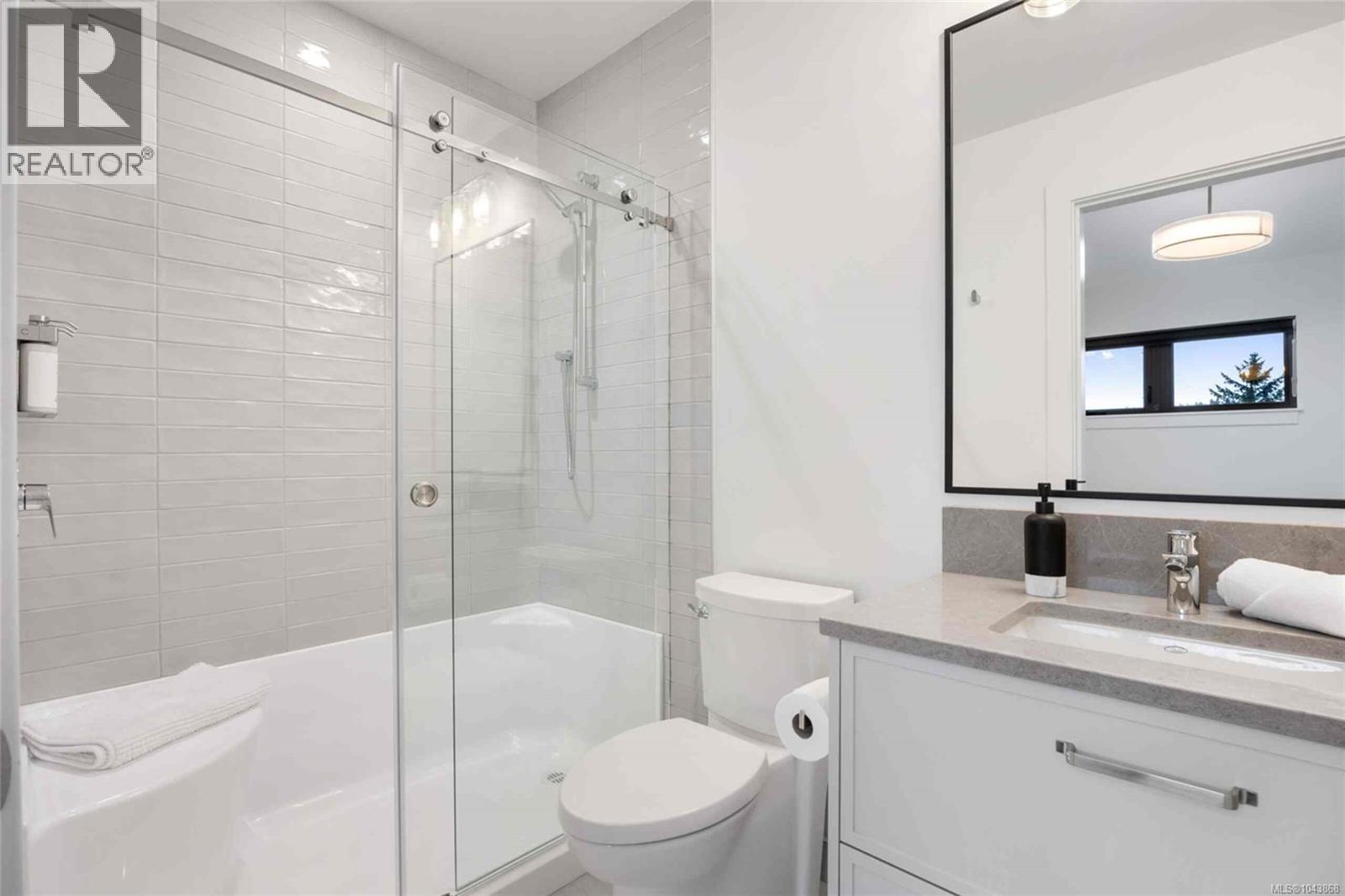 #10 9022 CLARKSON Ave - 15