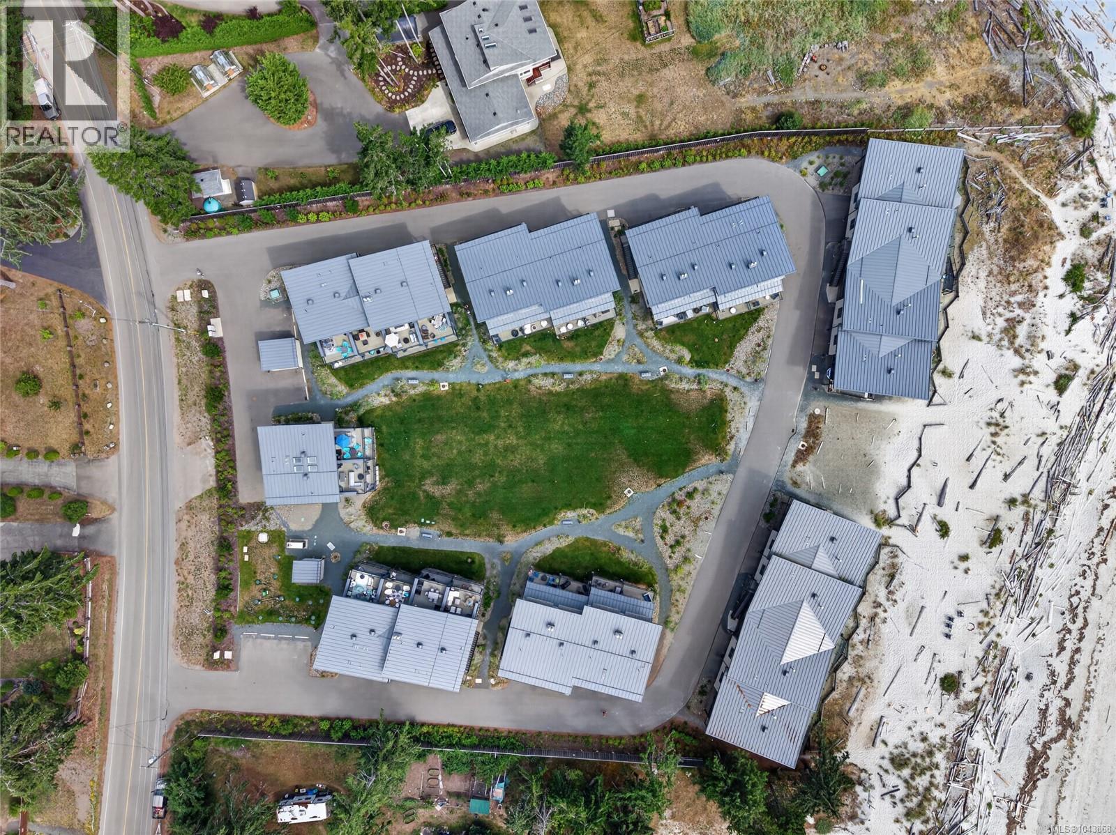#10 9022 CLARKSON Ave - 28