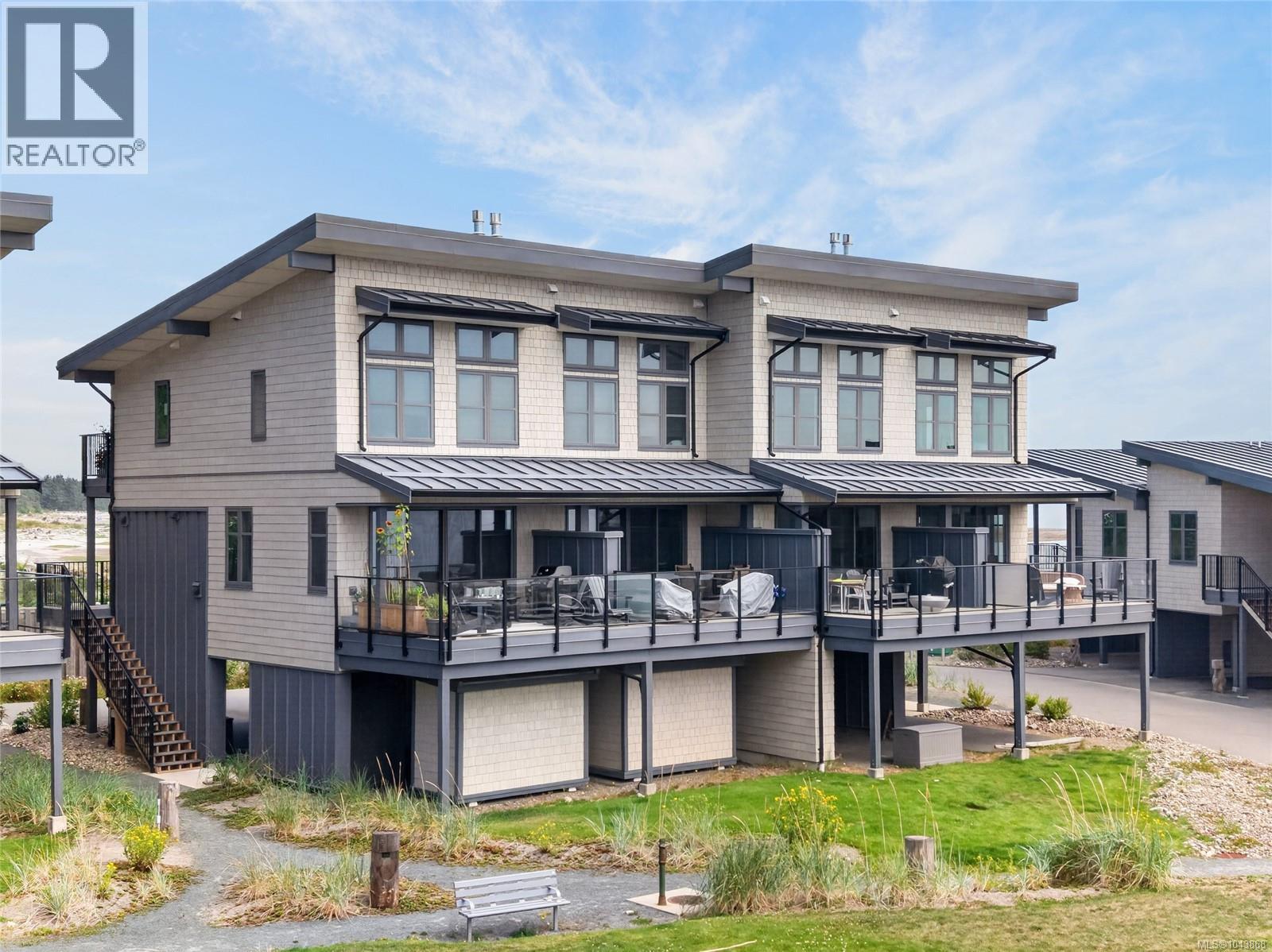 #10 9022 CLARKSON Ave - 32