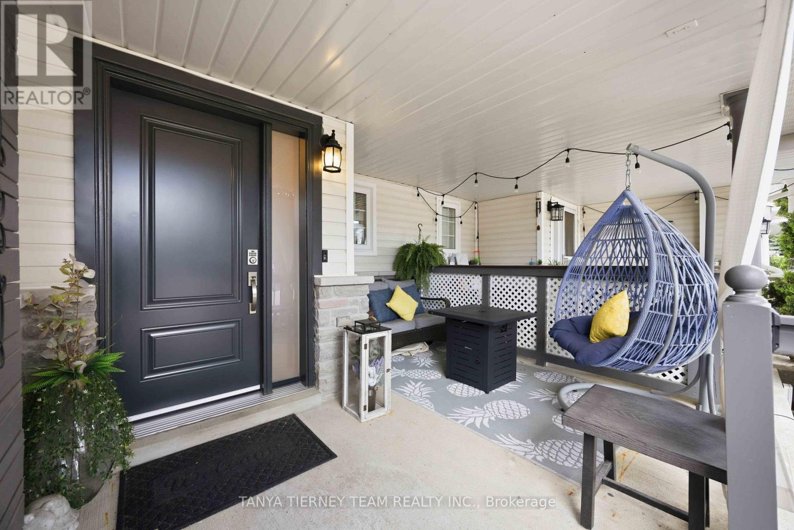 47 CORIANNE AVENUE - 4