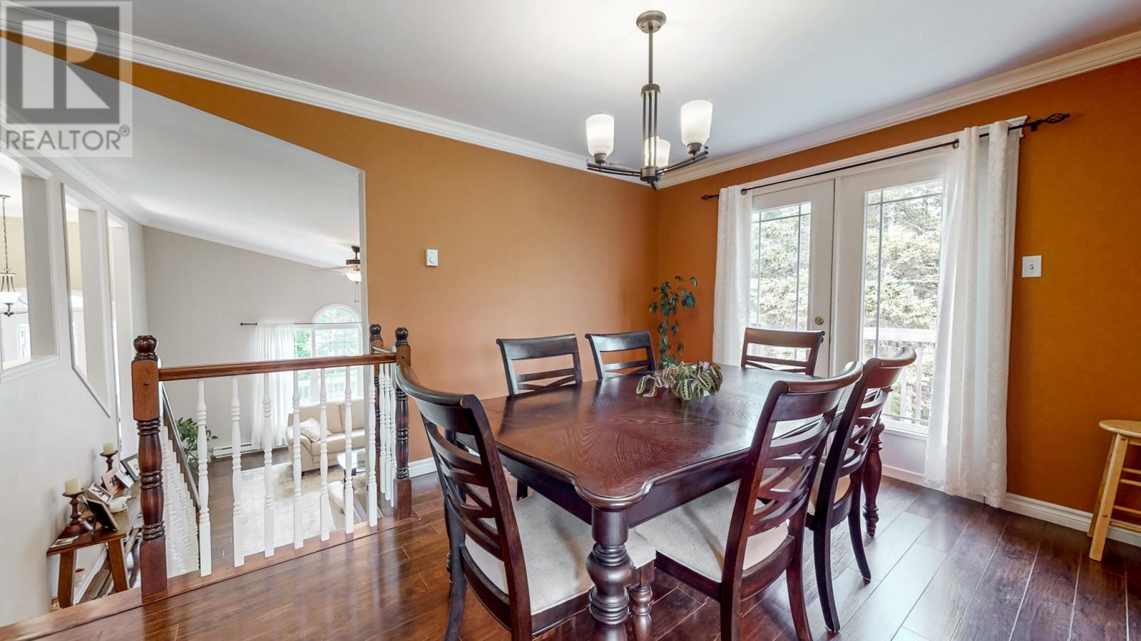 21 Hawkins Place thumbnail 9