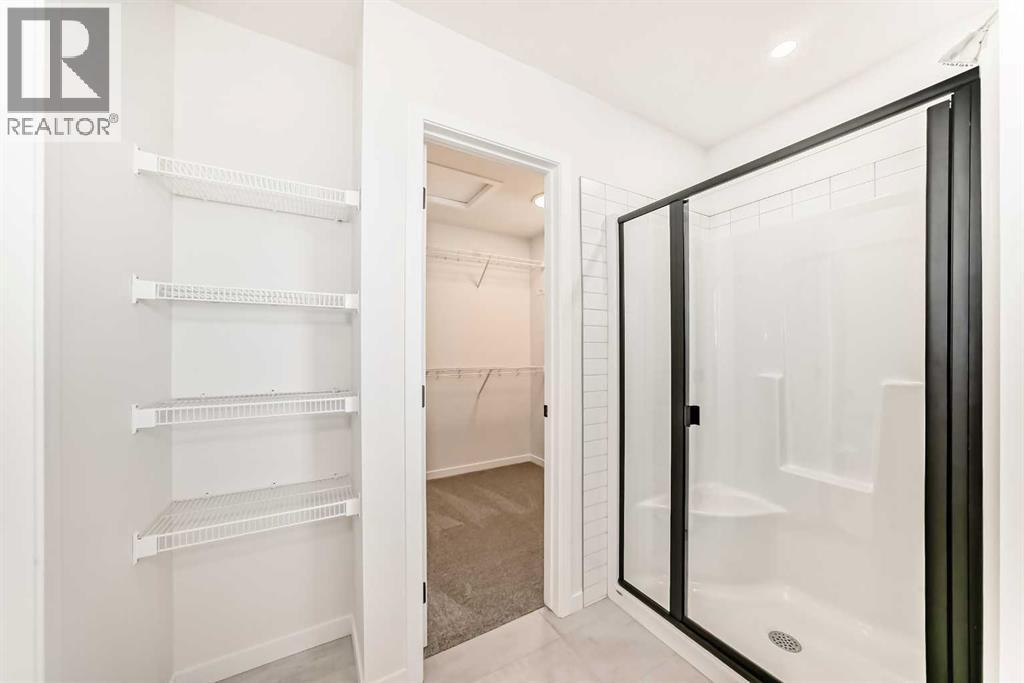 310 Montrose Crescent SE - 30