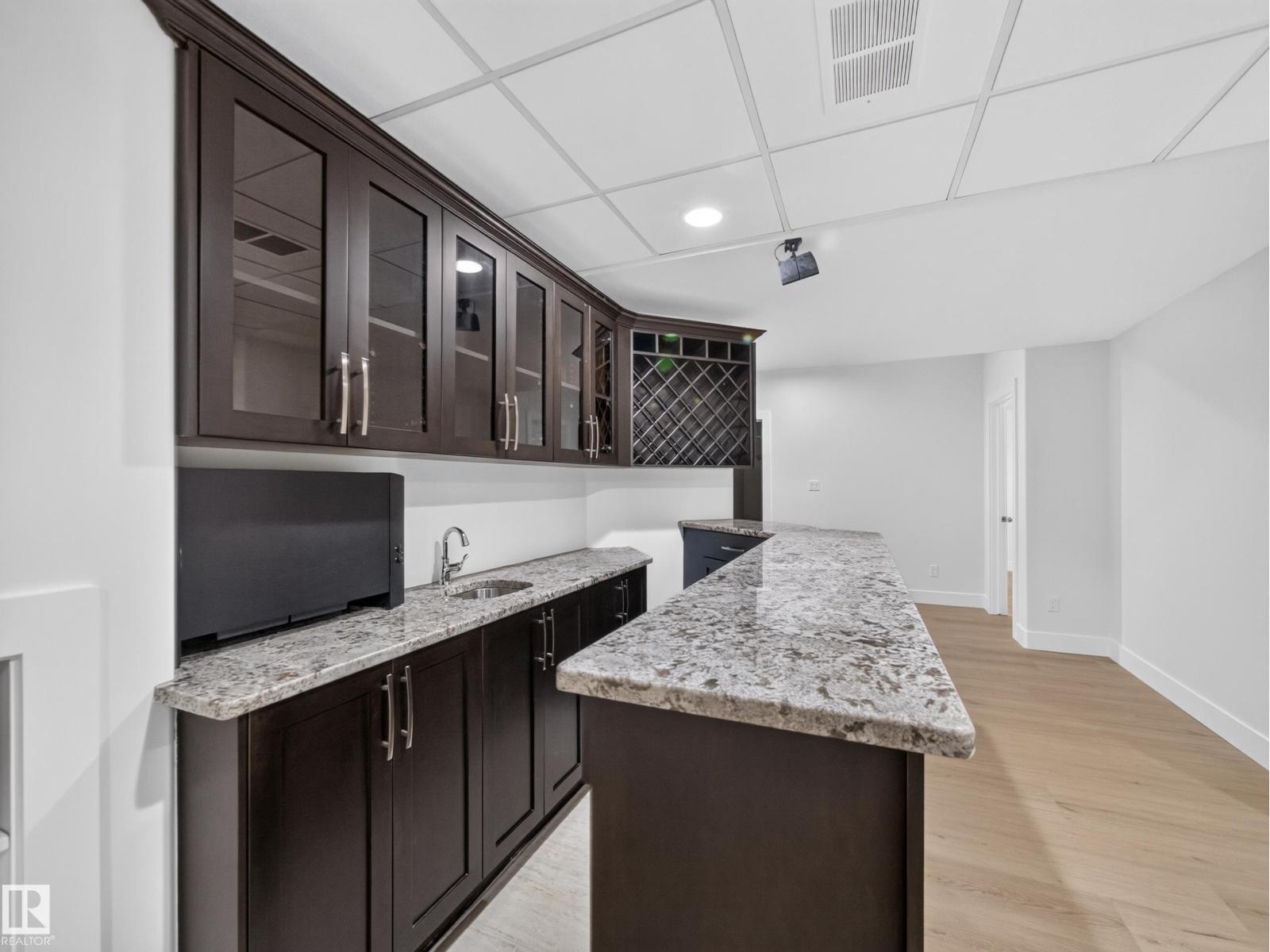 #59 10550 ELLERSLIE RD SW - 61