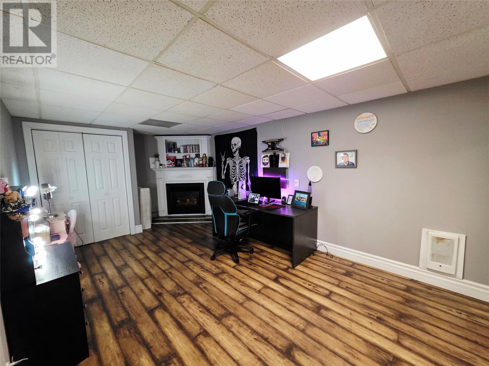 1 Cabot Drive thumbnail 15