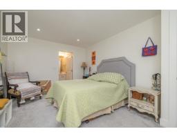1025 Ranch Park Way, Coquitlam, BC V3C2J2 Photo 32