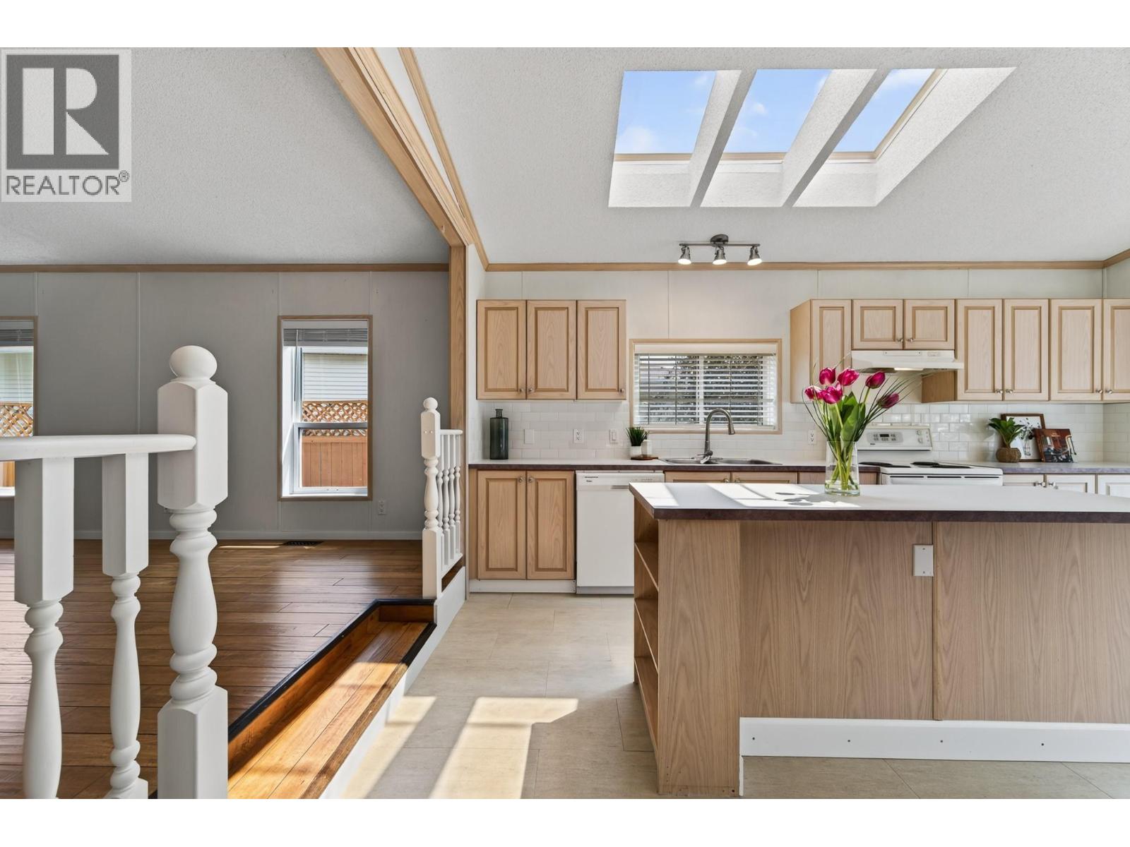 #46 1951 Lodgepole Drive - 4