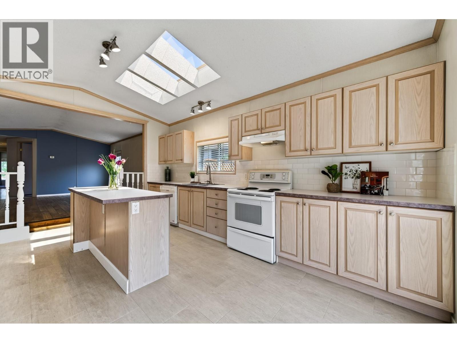 #46 1951 Lodgepole Drive - 8