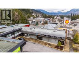 1810 8th Avenue Unit# 2, Castlegar, BC V1N2Y2 Photo 35