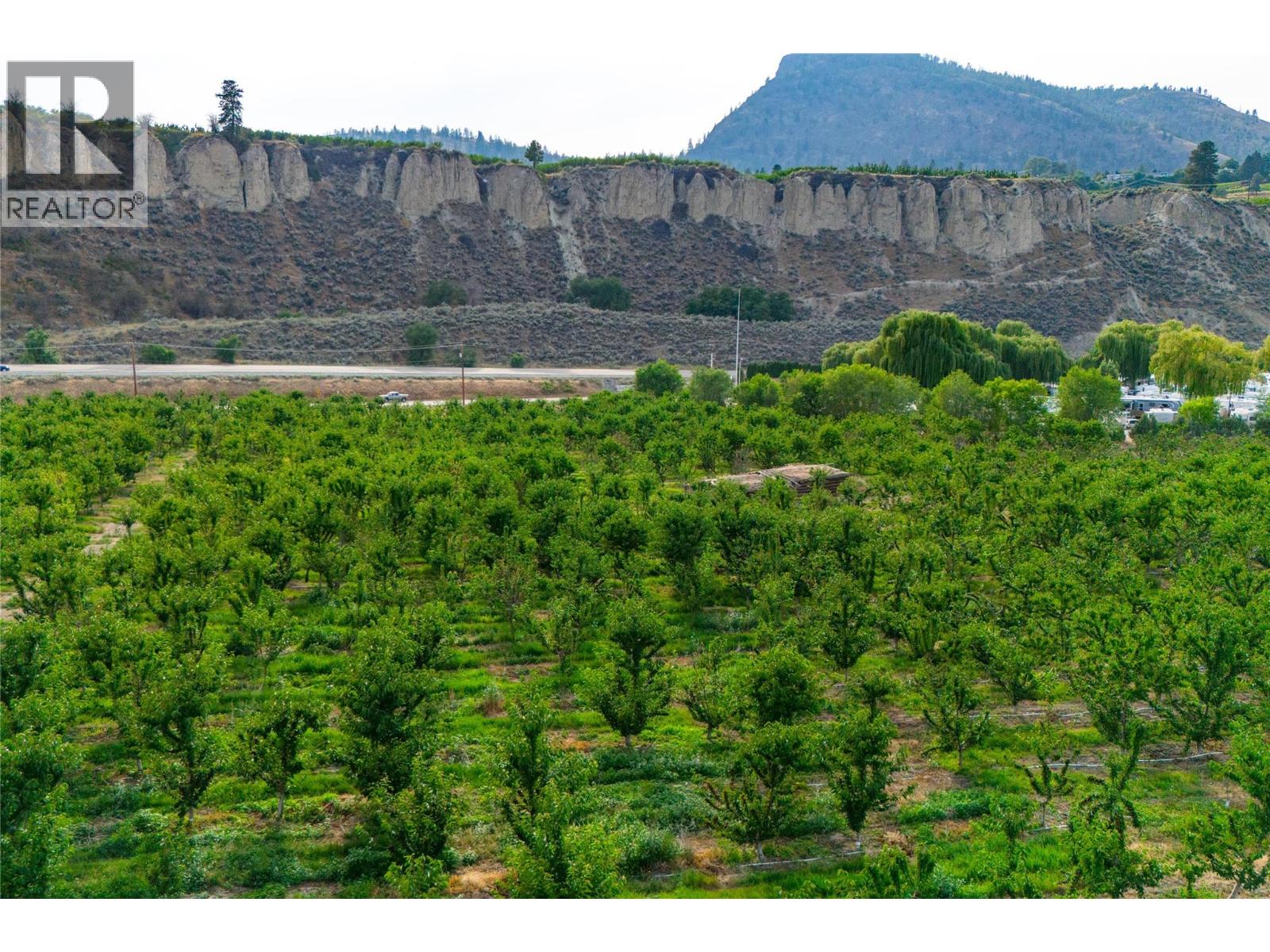  4500 Landry Crescent, Summerland