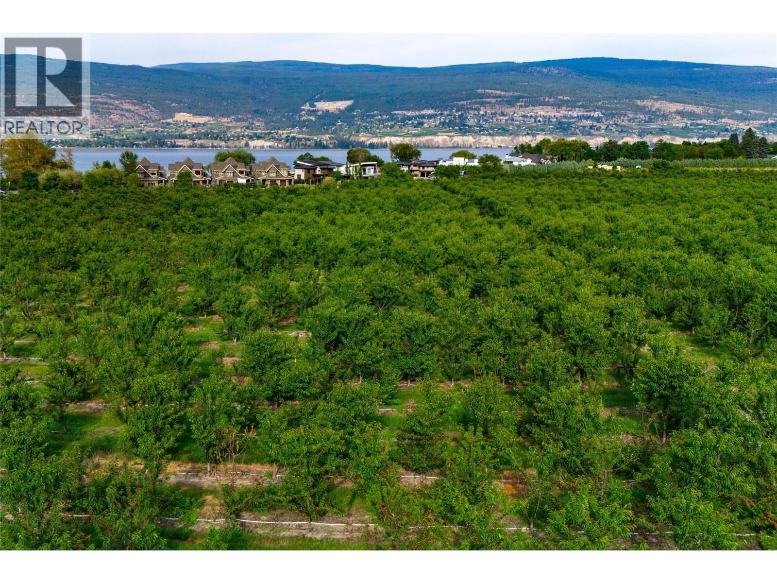  4500 Landry Crescent, Summerland