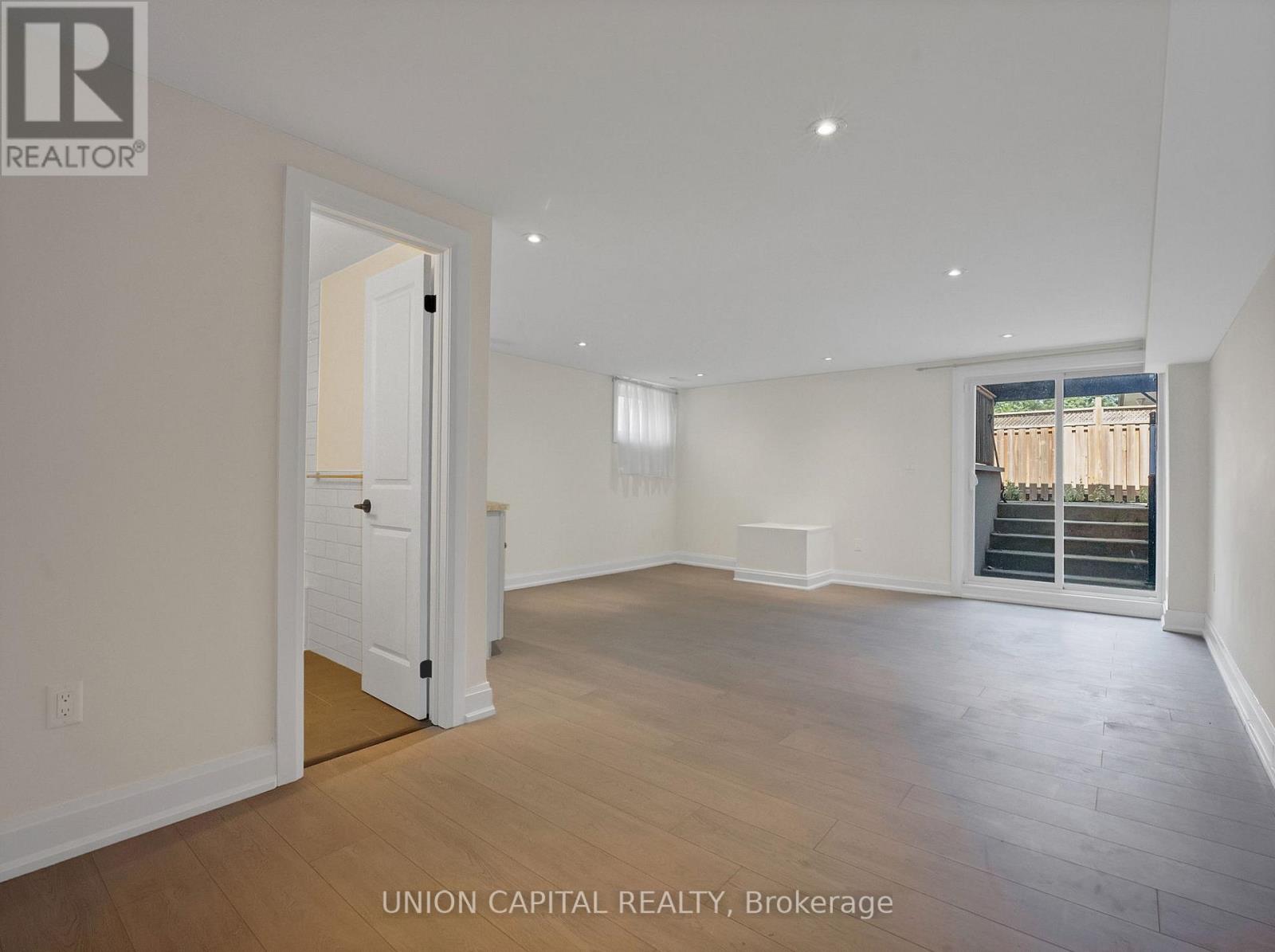 99A LEYTON AVENUE - 38