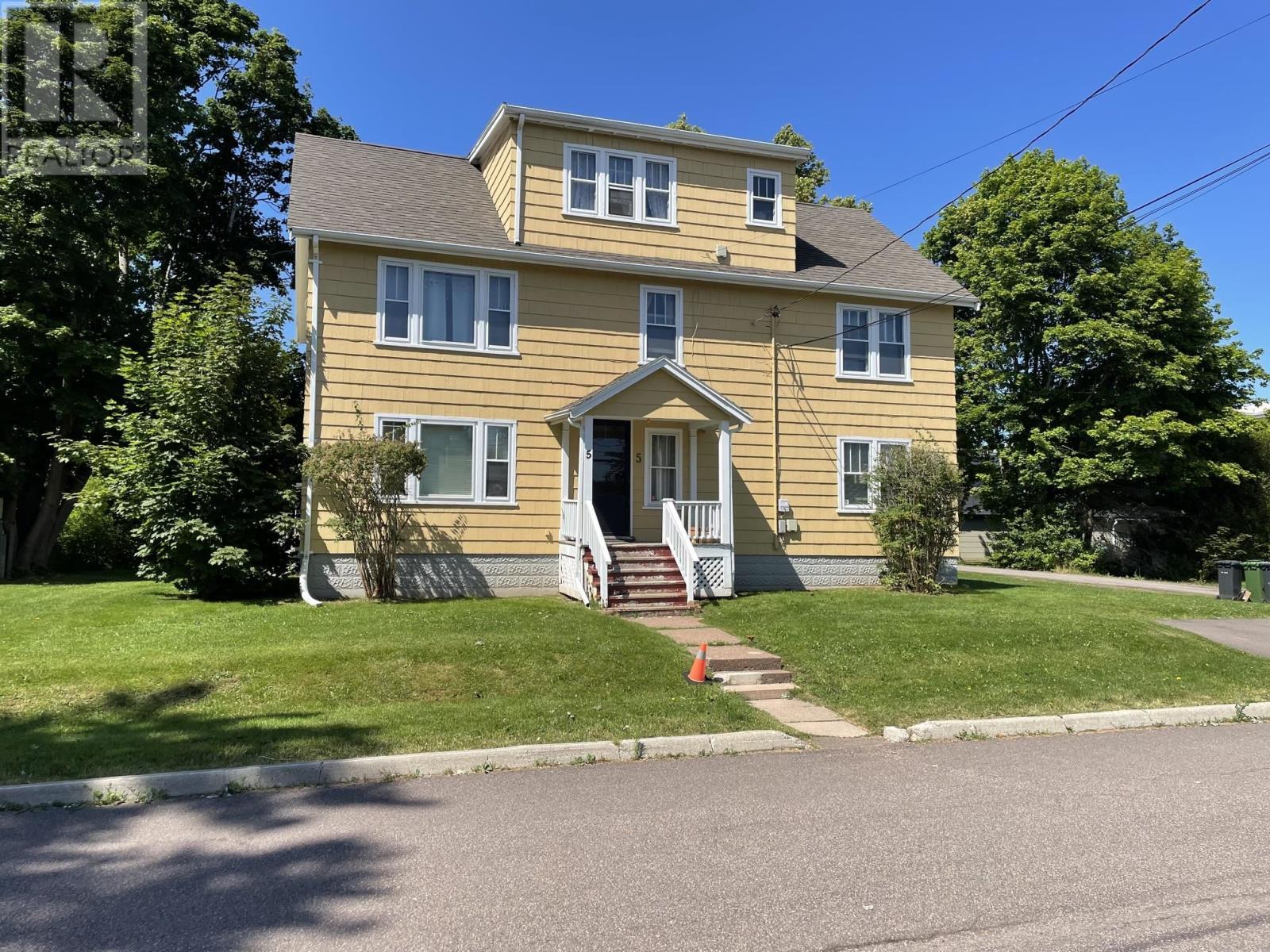 5 Windsor Street - 1