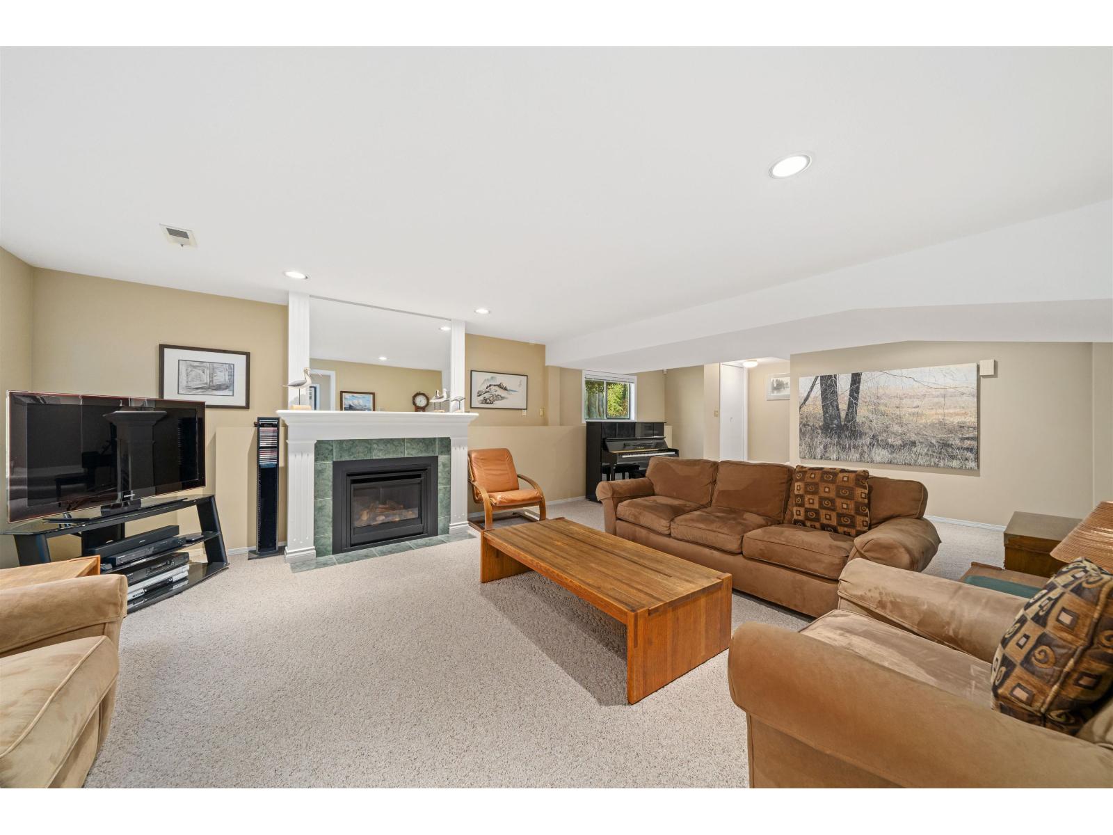 5 Bed, 4 Bath House for Sale in Abbotsford – 31553 BROOKSIDE AVENUE, Abbotsford – MLS# R3149742 - Image 30