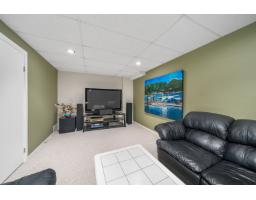 31553 Brookside Avenue, Abbotsford, BC V2T5W6 Photo 33