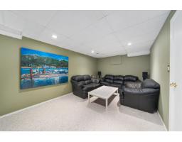 31553 Brookside Avenue, Abbotsford, BC V2T5W6 Photo 34