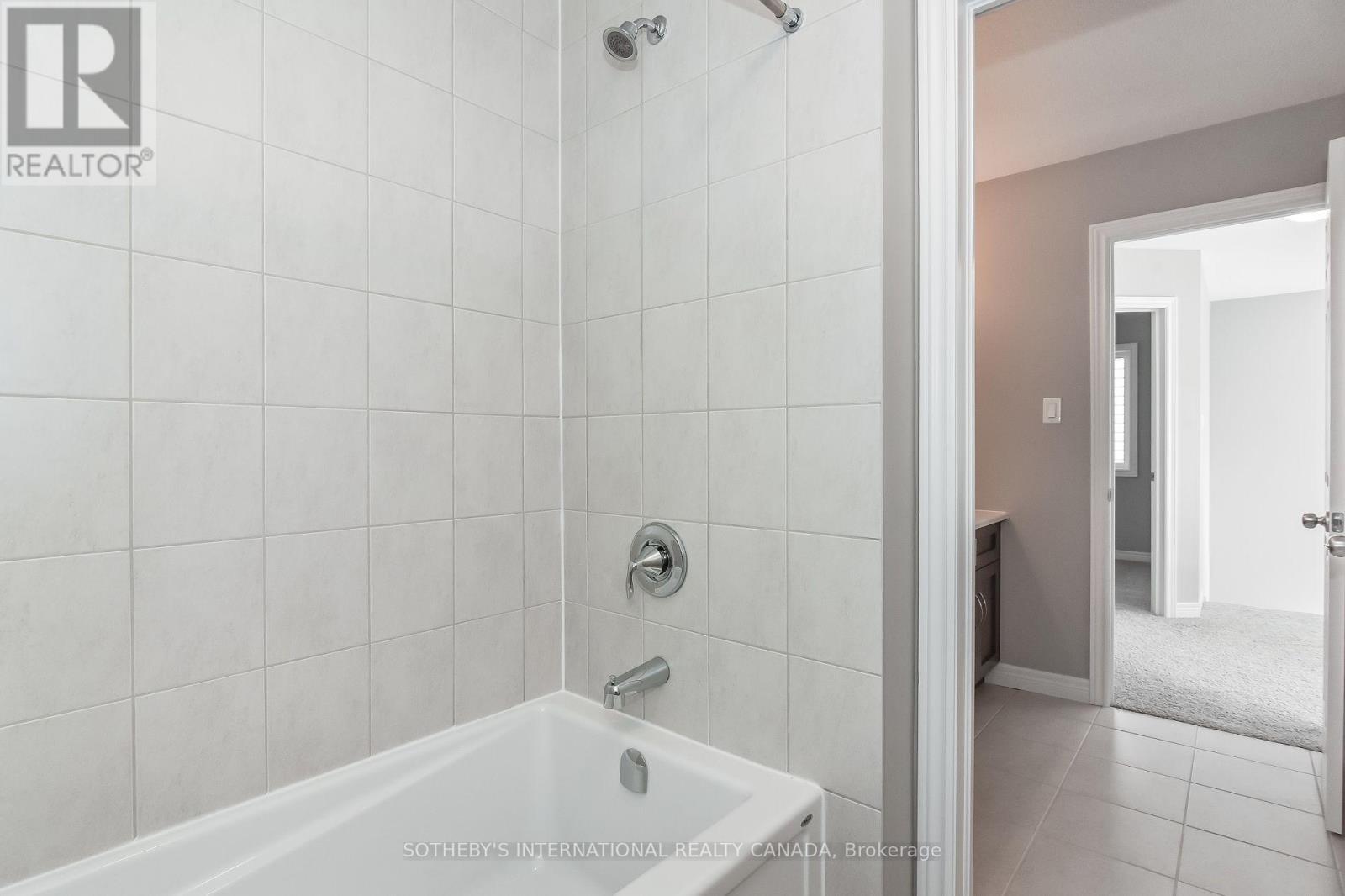 529 ANTON CRESCENT - 26