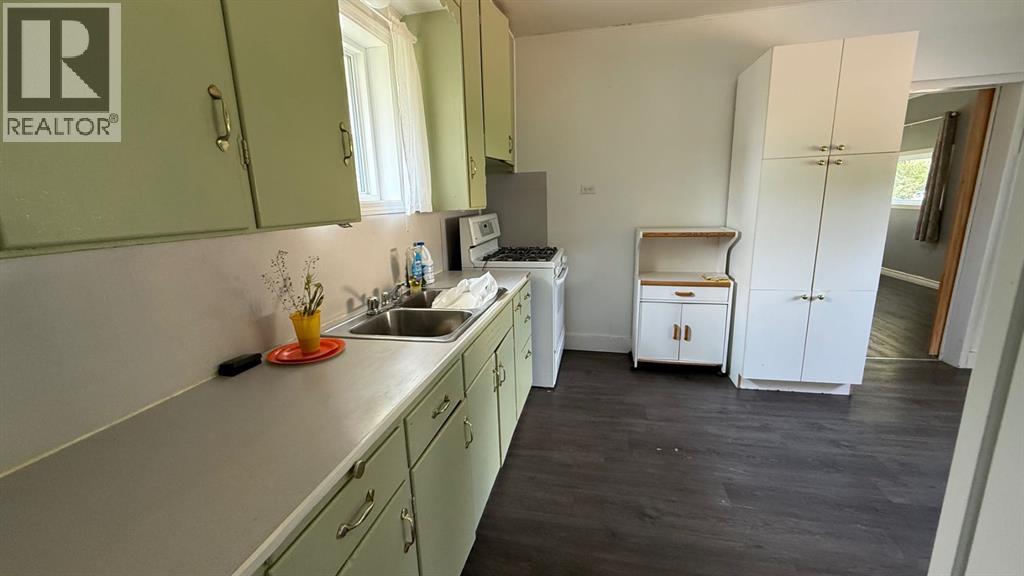 239 2 Avenue - 8