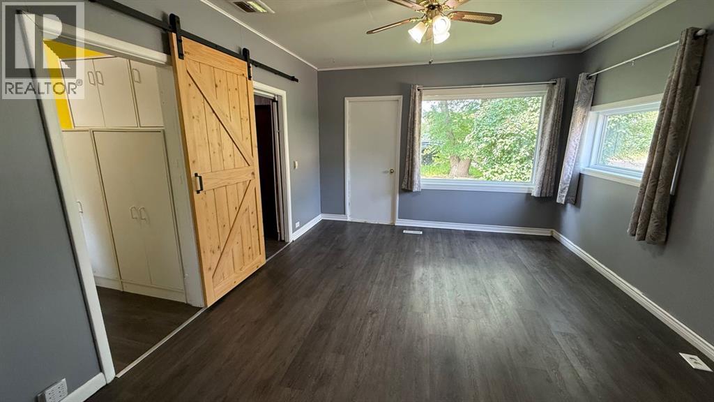 239 2 Avenue - 10