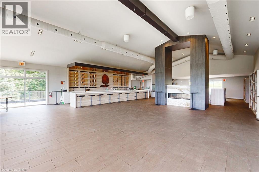 4041 LOCUST Lane