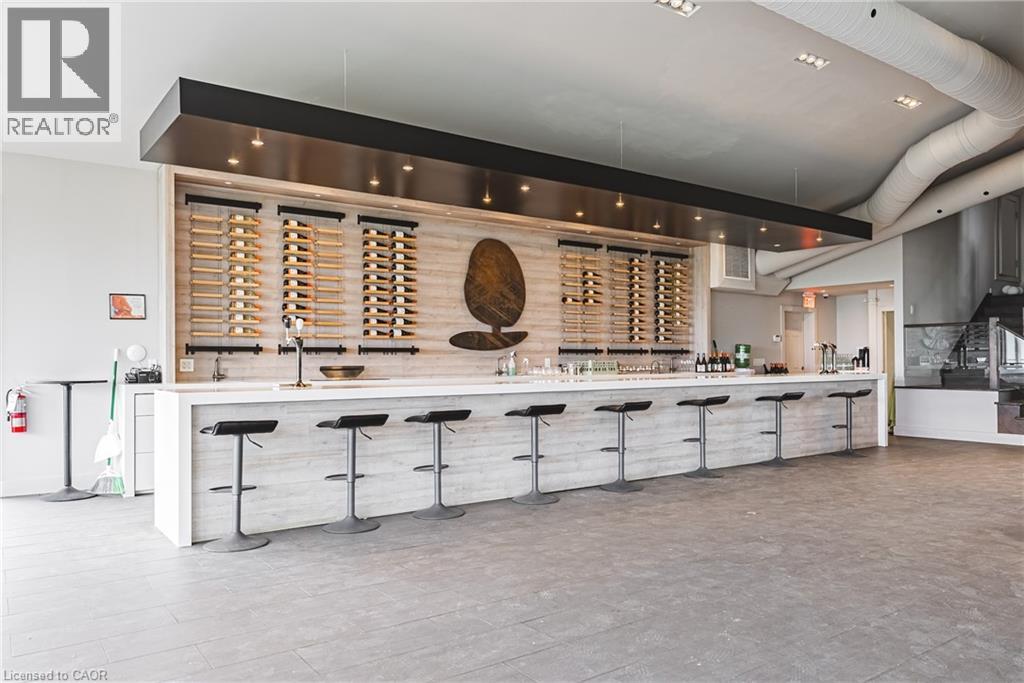 4041 LOCUST Lane