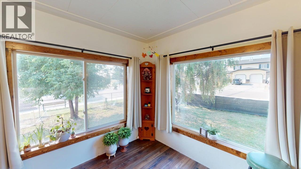 9615 96 STREET - Image 10