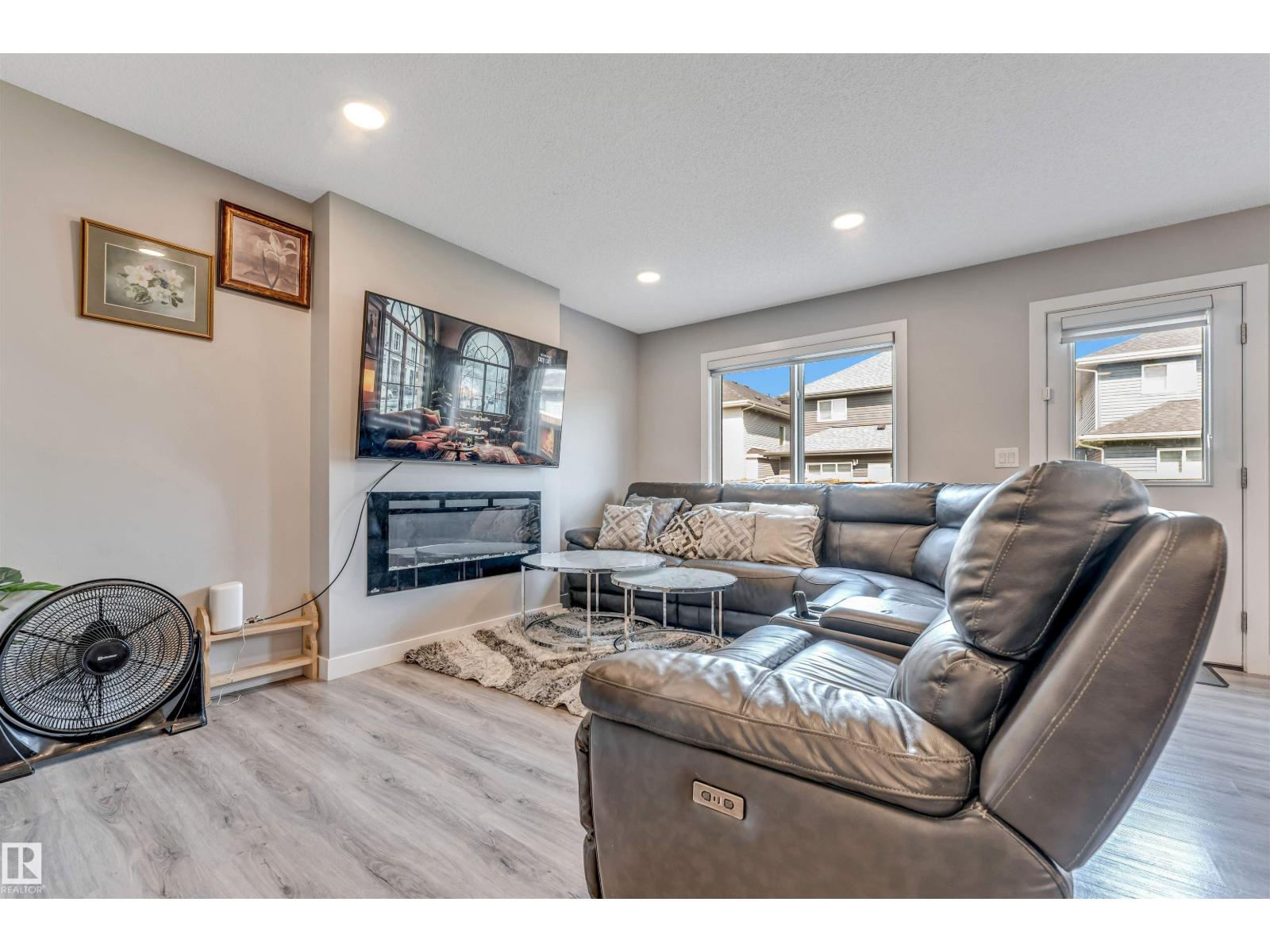 17513 65 ST NW - 12