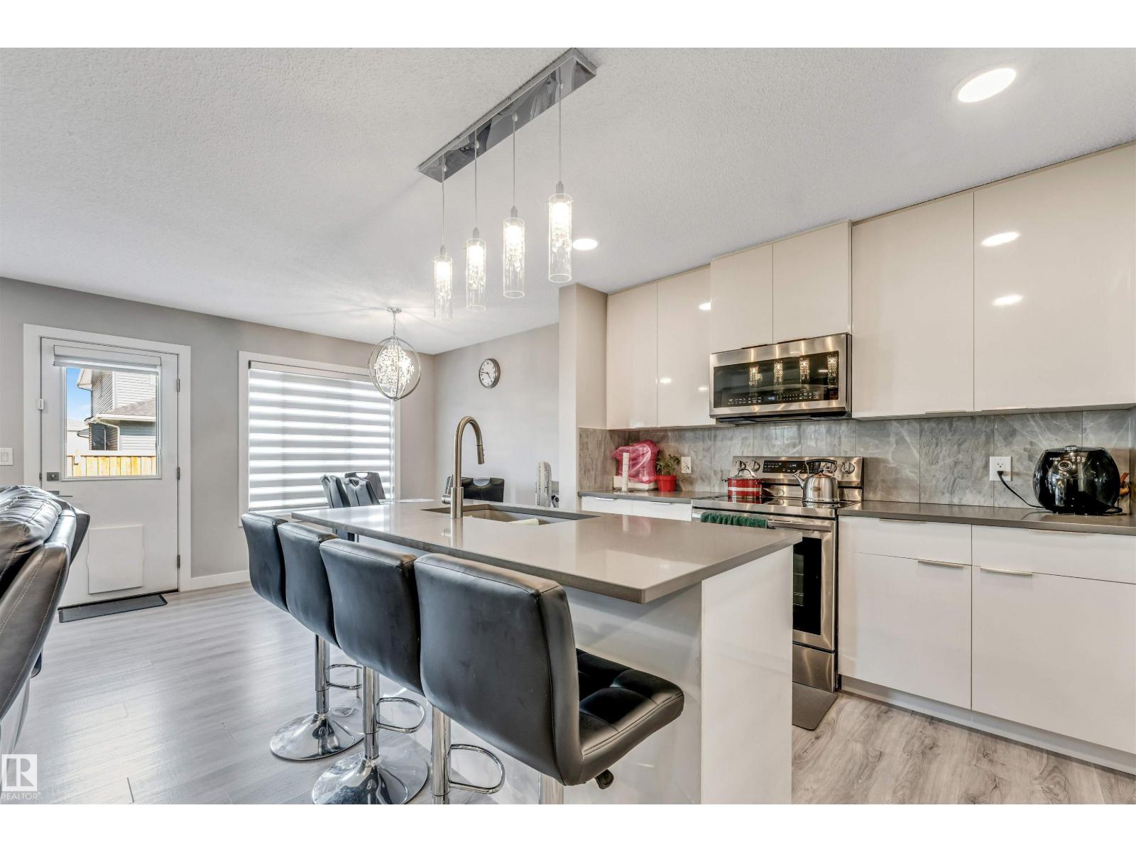 17513 65 ST NW - 13
