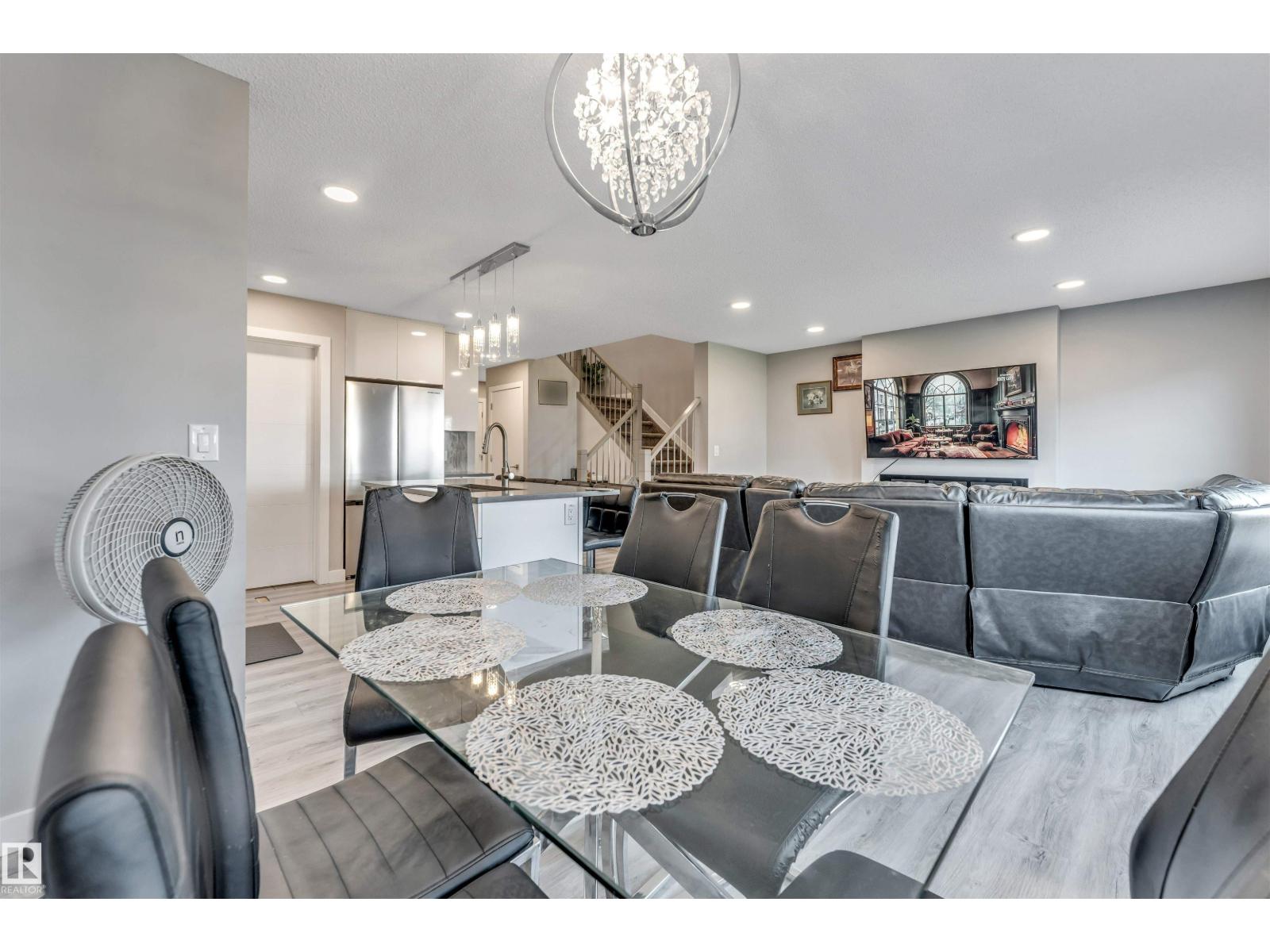 17513 65 ST NW - 17