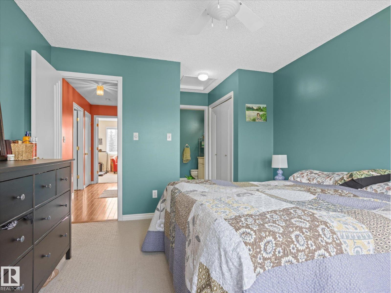 #15 11717 9B AV NW - 16