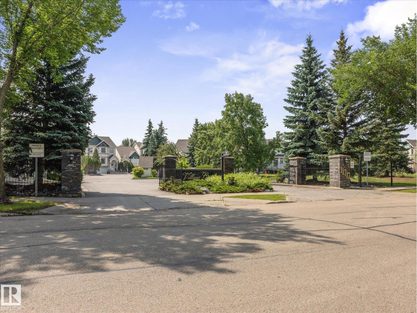 #15 11717 9B AV NW - 27