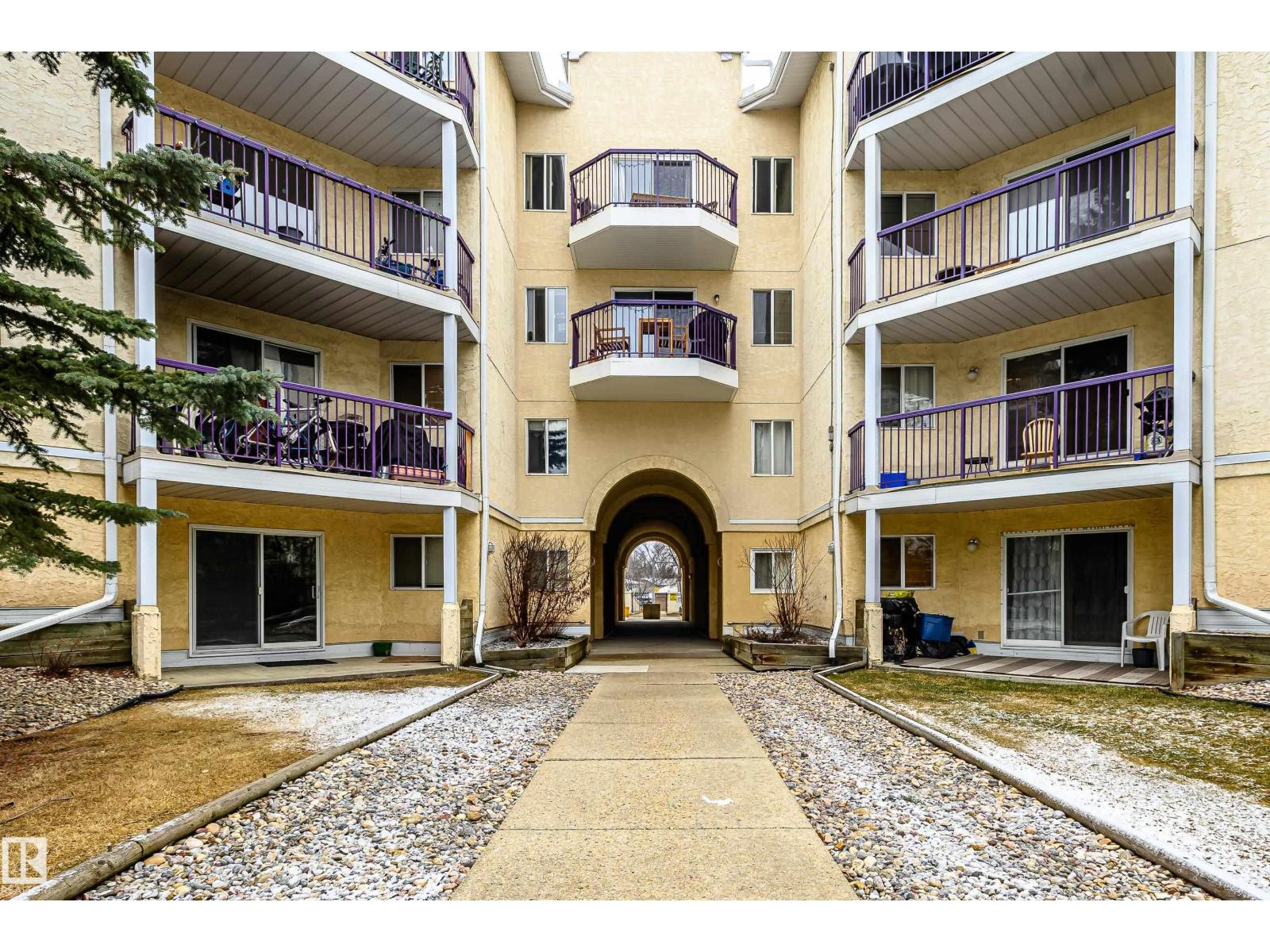 #237 10636 120 ST NW - Image 26