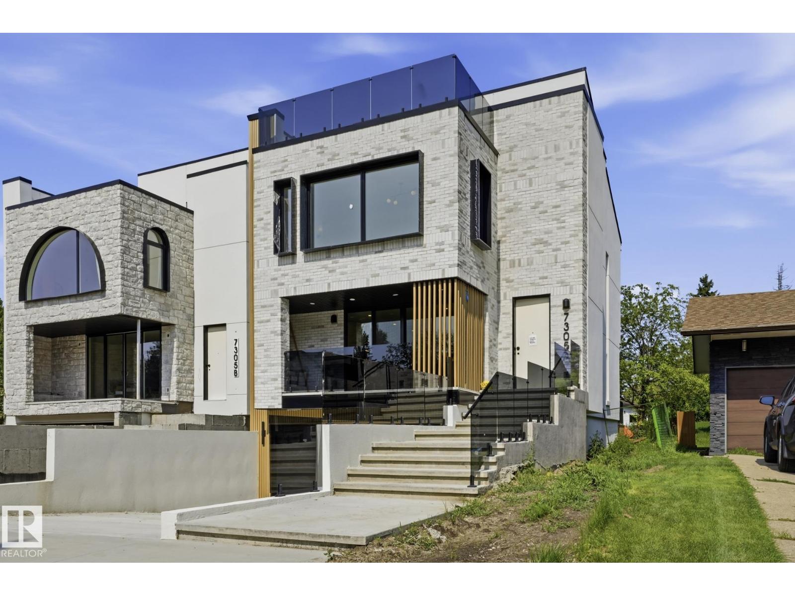 7305A 155 ST NW - 42
