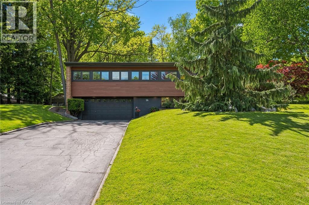 16 PARKWOOD Drive, Cambridge — photo 2