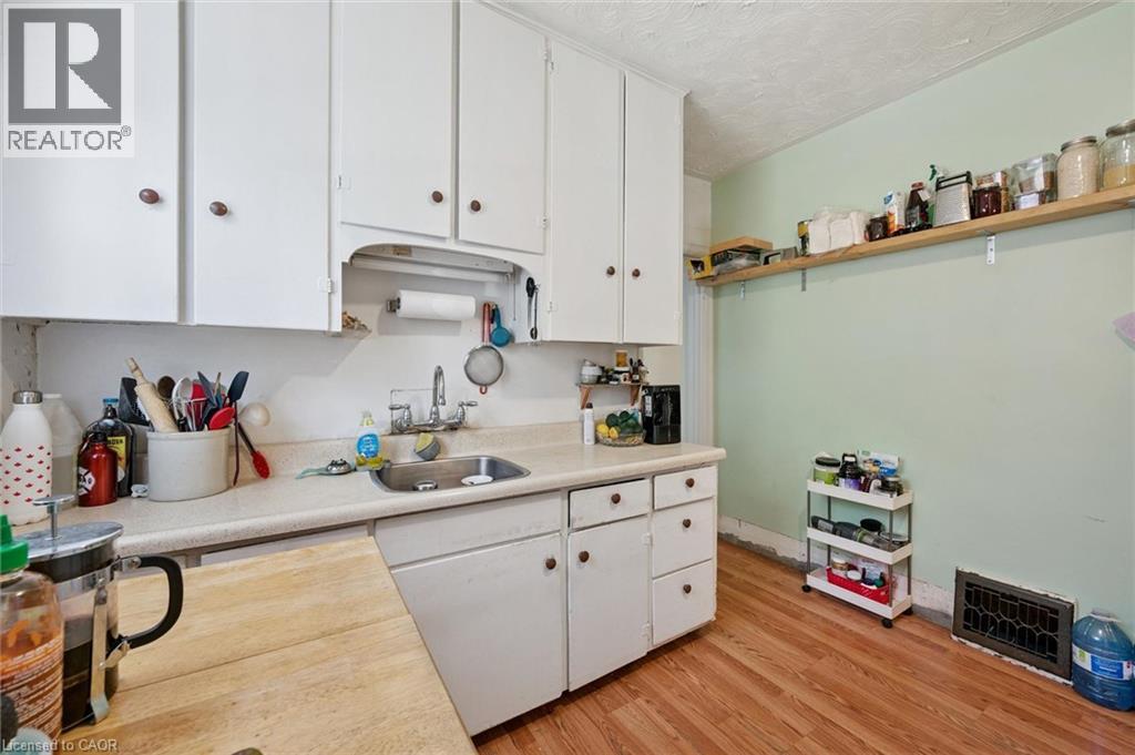 95 FOREST Road - 11