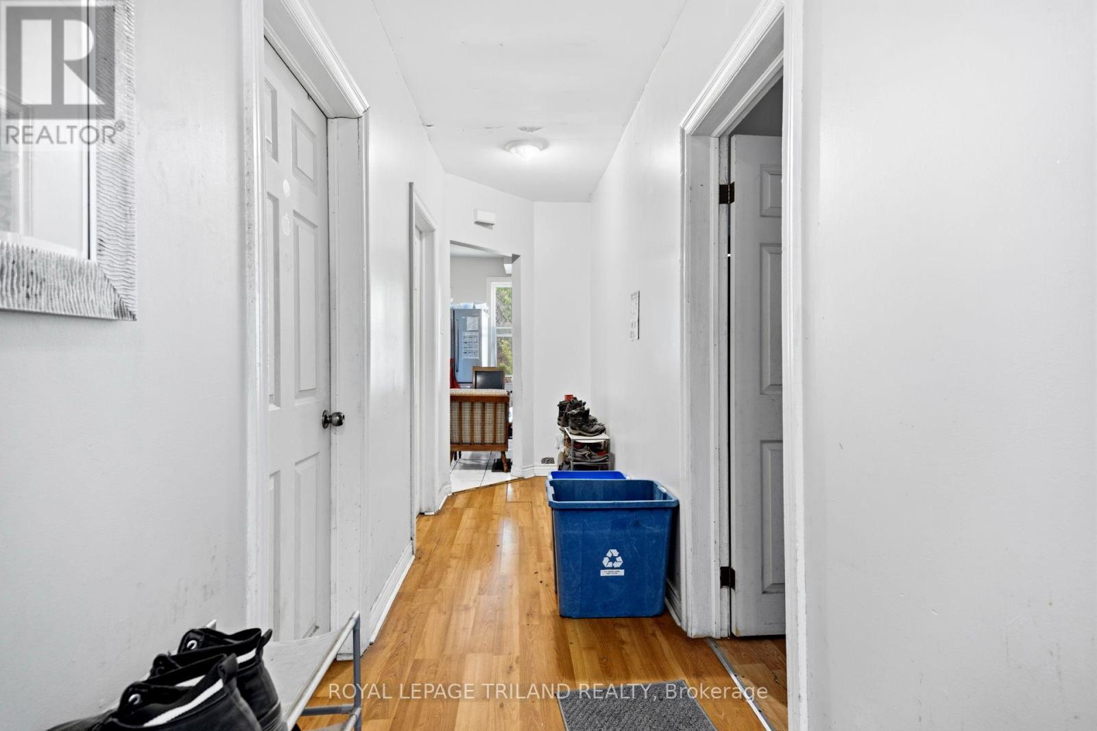 193 WHARNCLIFFE ROAD N - 11