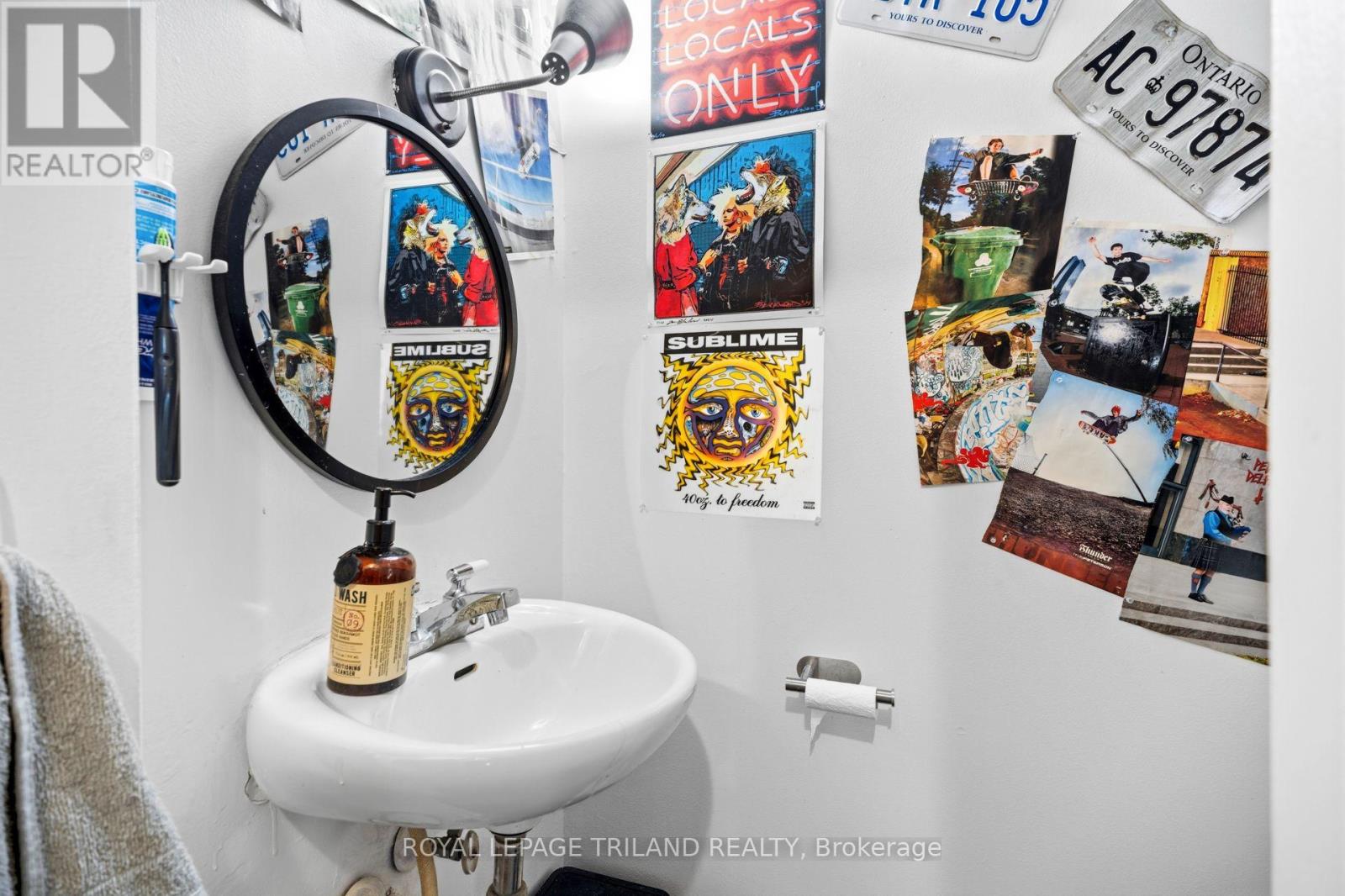 193 WHARNCLIFFE ROAD N - 12