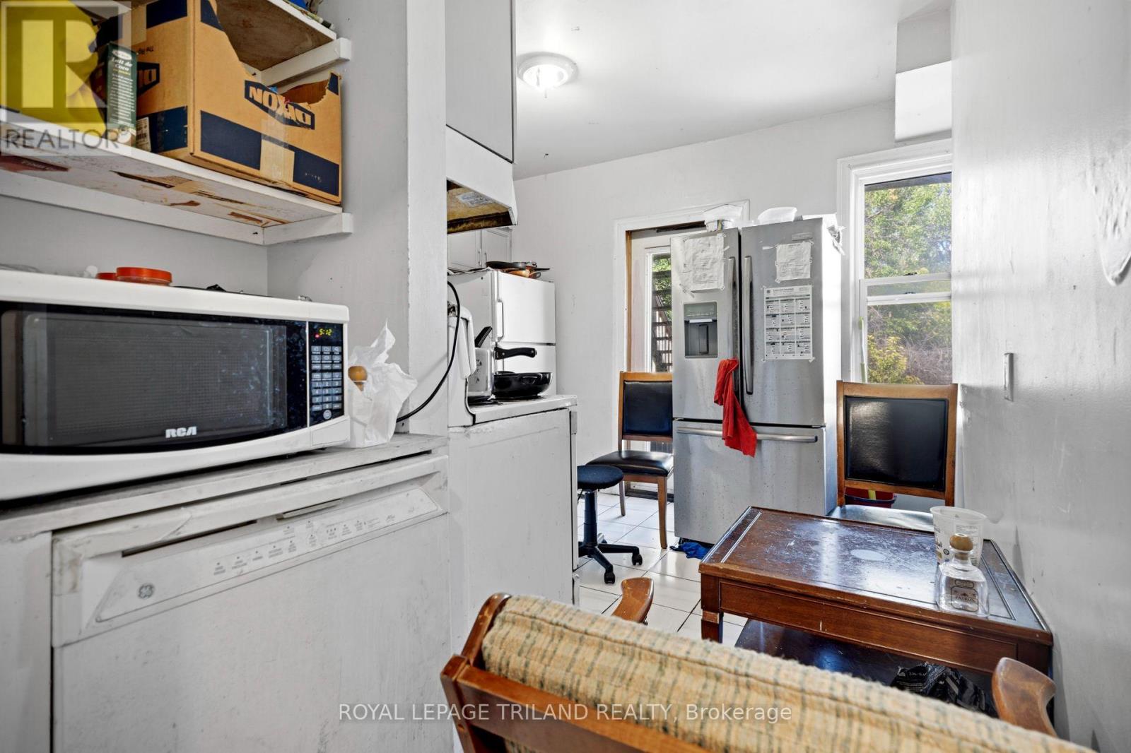 193 WHARNCLIFFE ROAD N - 18