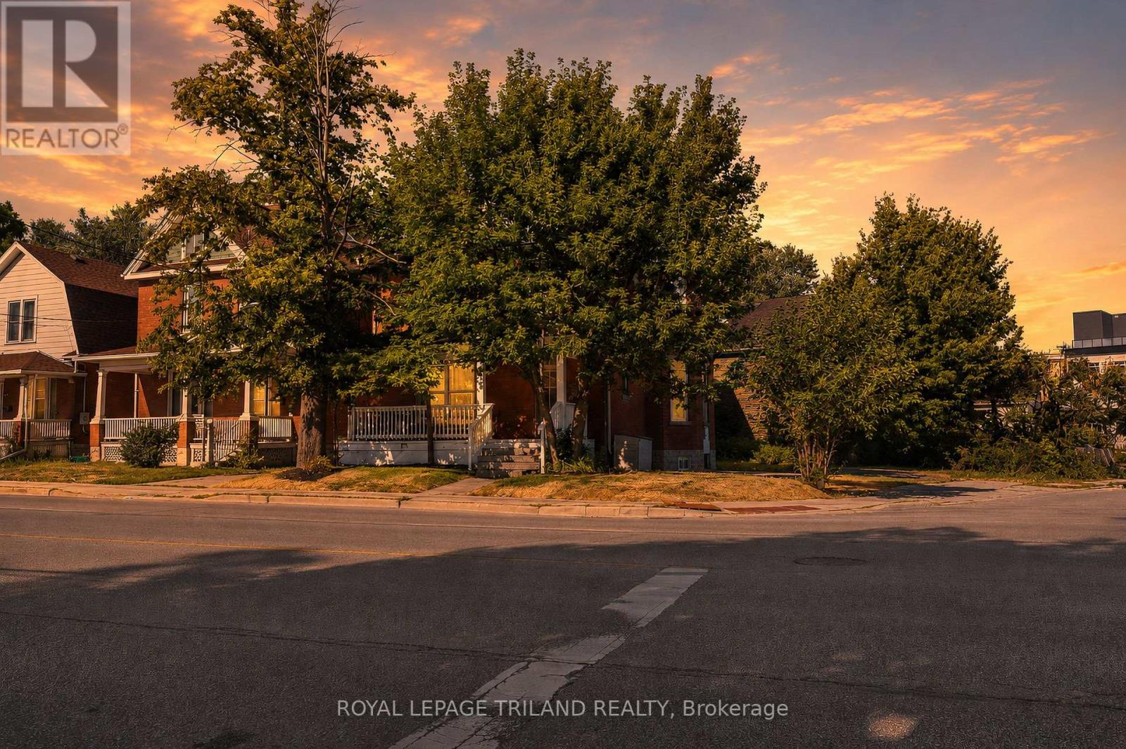 193 WHARNCLIFFE ROAD N - 6