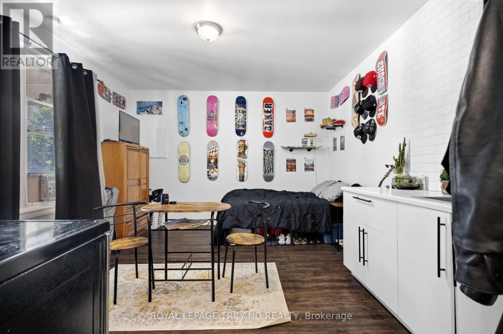 193 WHARNCLIFFE ROAD N - 9