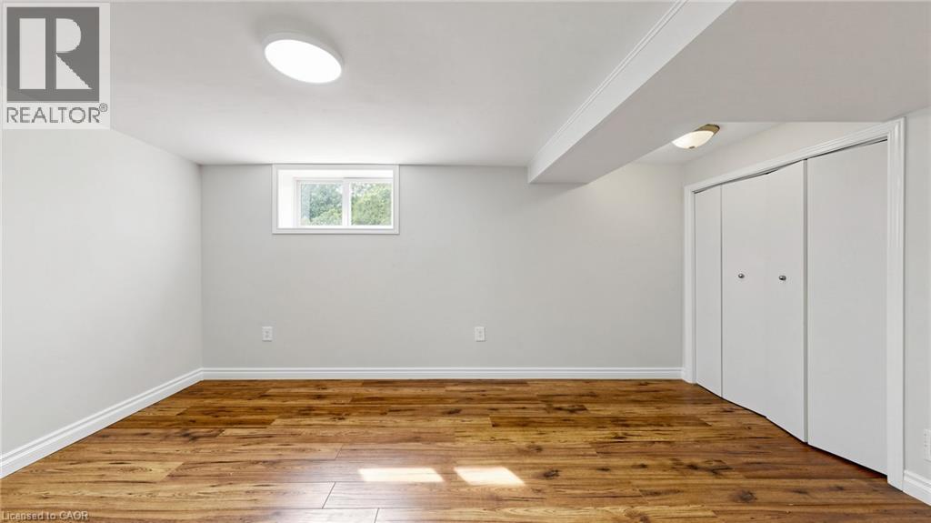 59 LONGWOOD Road N - Image 23