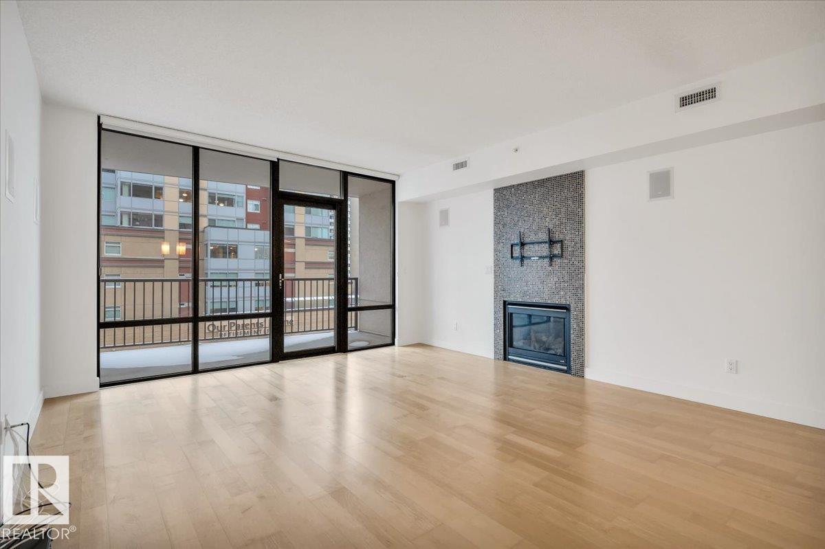 #503 10028 119 ST NW - Image 18