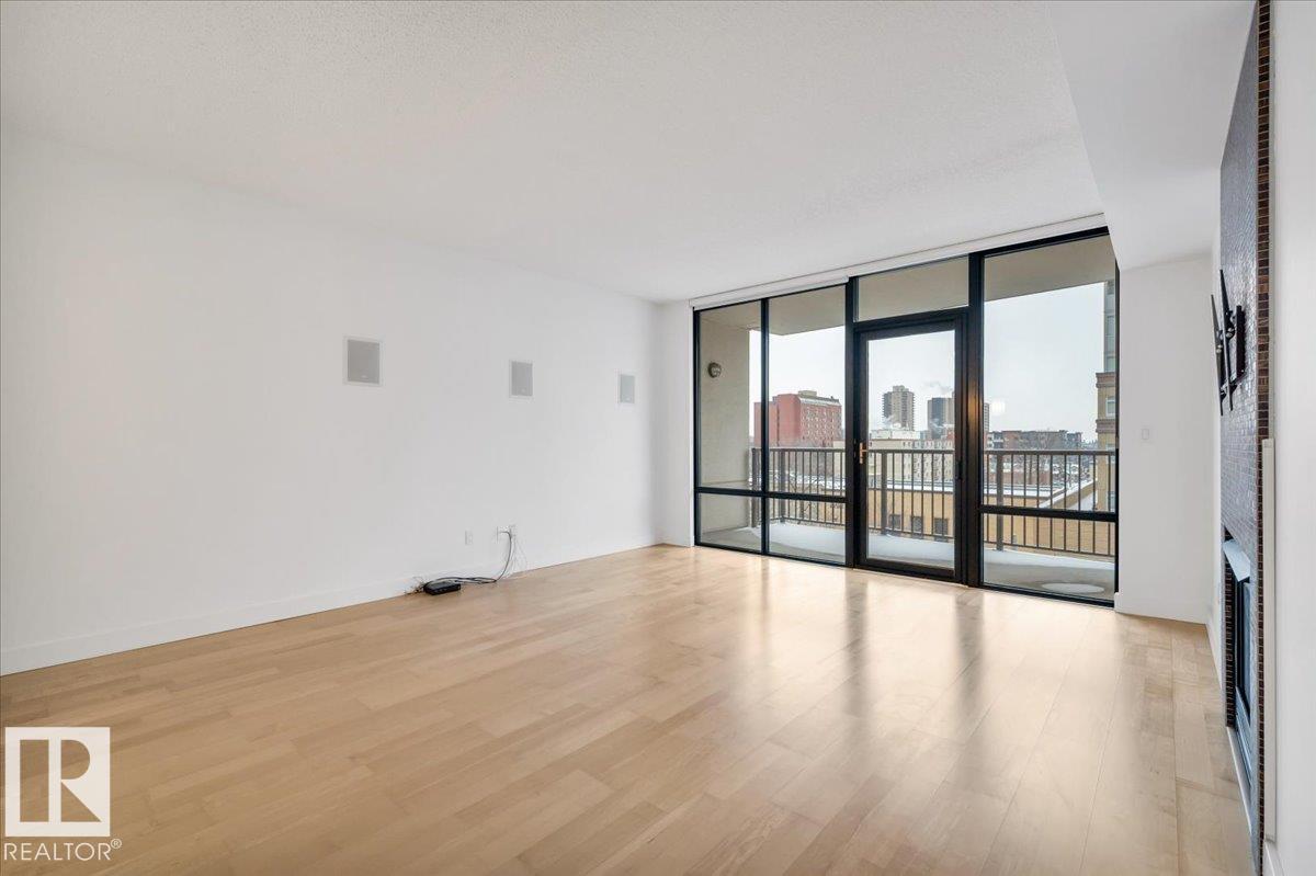 #503 10028 119 ST NW - Image 21