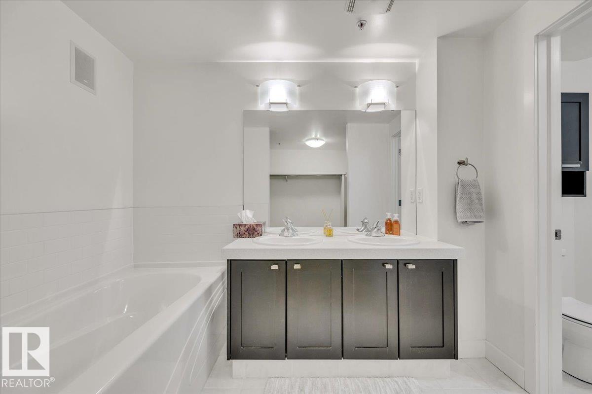 #503 10028 119 ST NW - 32