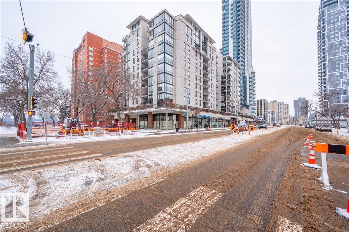 #503 10028 119 ST NW, Wîhkwêntôwin, Edmonton photo 2
