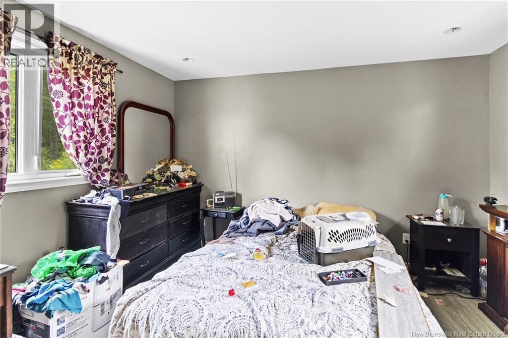 241 Fowler Road - 10
