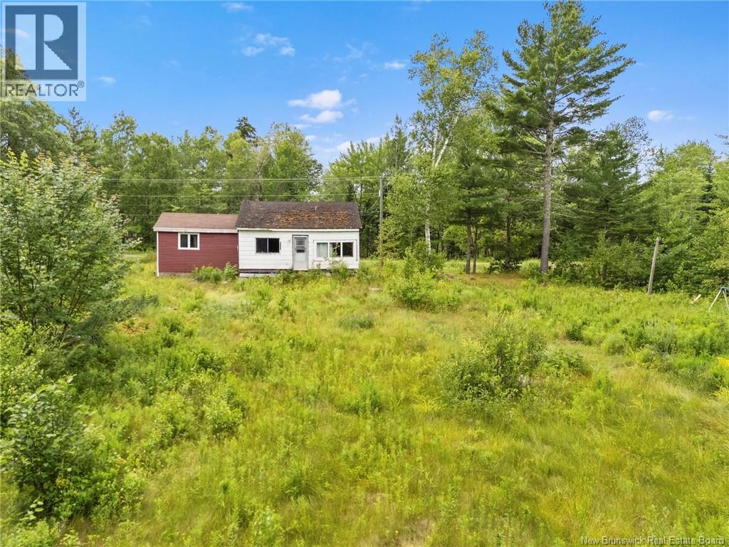 241 Fowler Road - 16