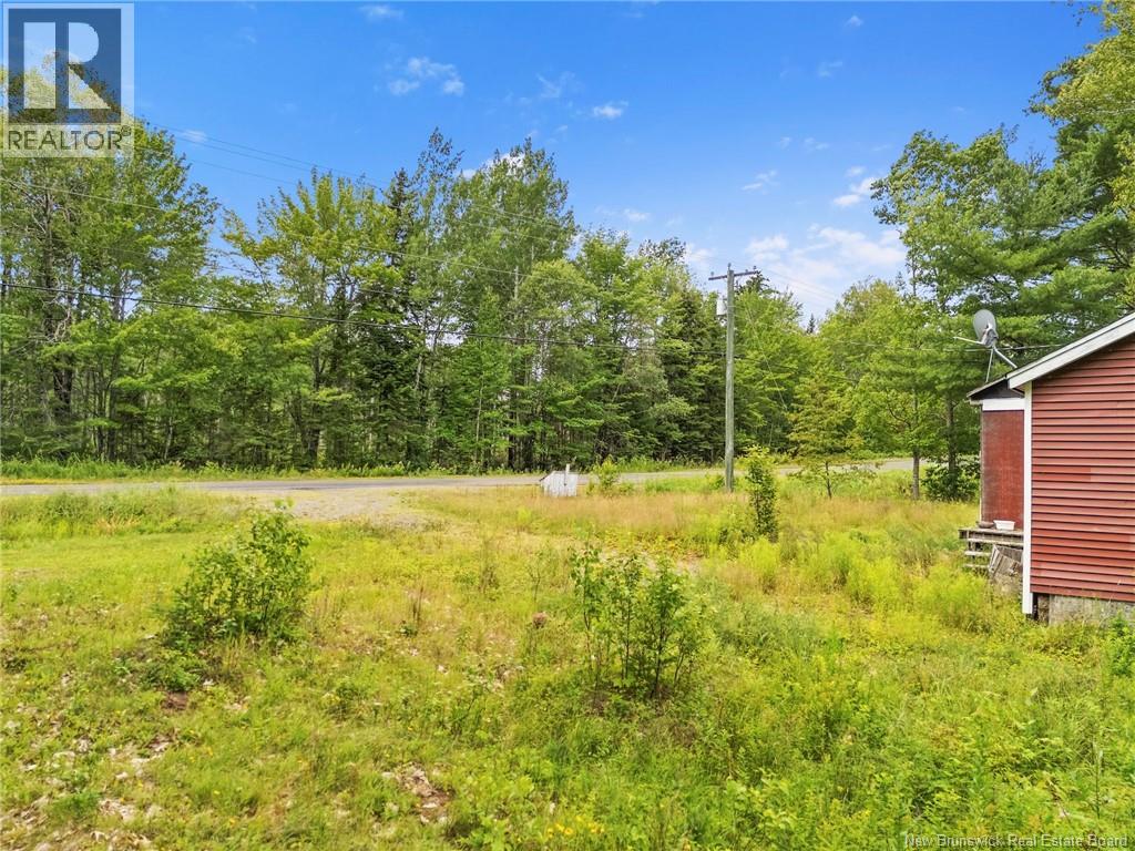 241 Fowler Road - 24