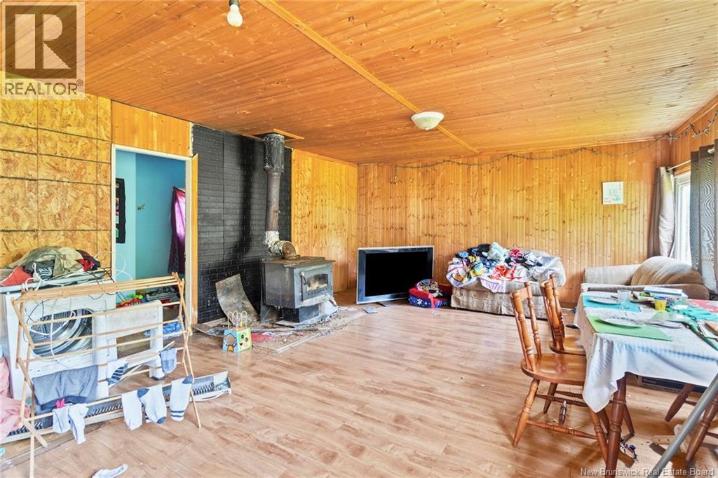 241 Fowler Road - 7