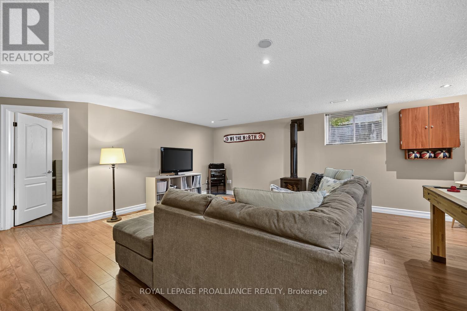 1330 CUTHBERTSON AVENUE - 38