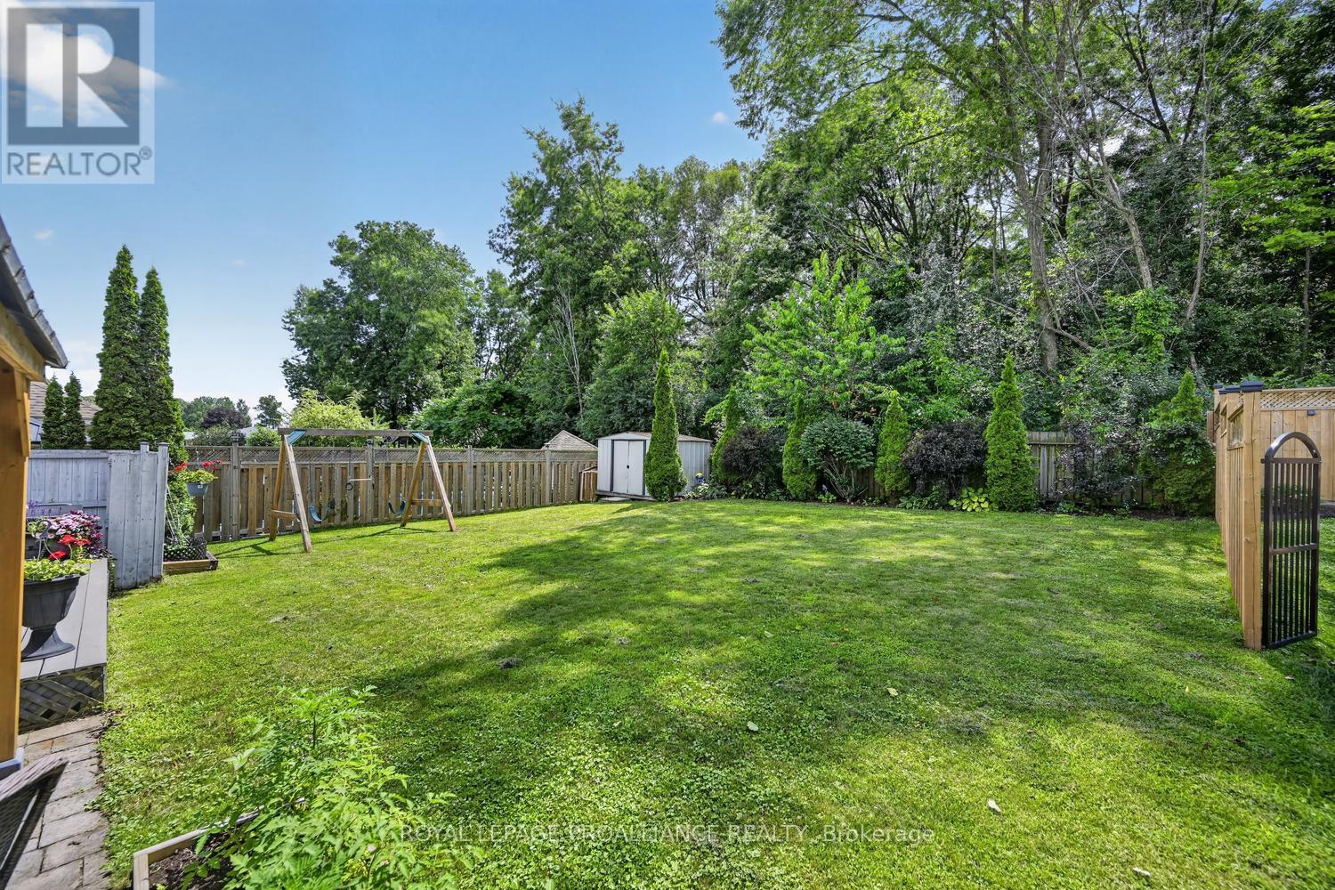 1330 CUTHBERTSON AVENUE - 47